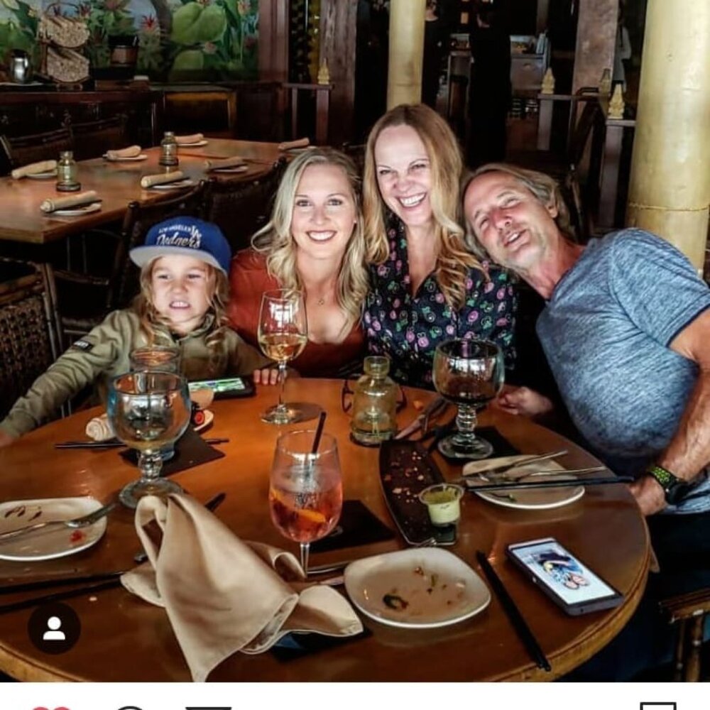 Robin here...Tweet...Tweet 🐦🐦🐦 - Picture 2 of 9